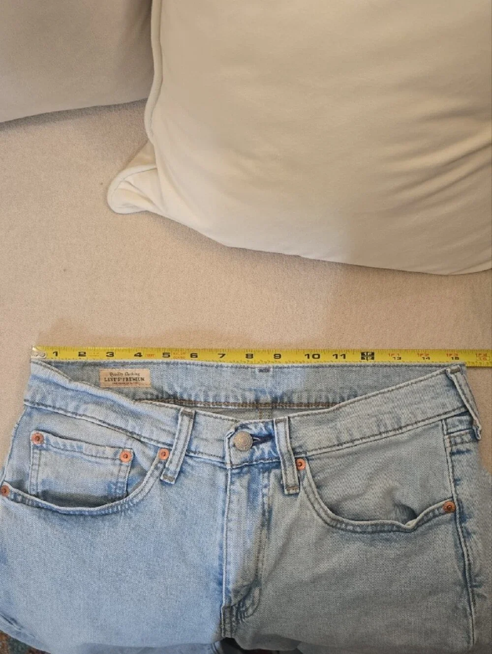 Levi's 514 Men's Straight Fit Light Wash Jeans Size 31x32